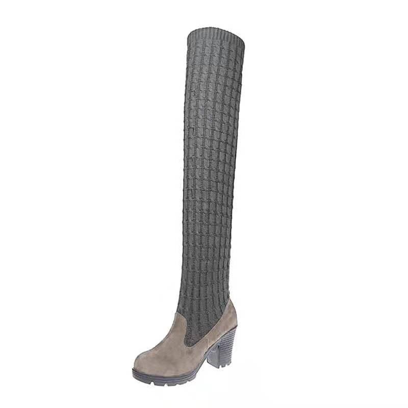 Olivia Bennett | Knit Overknee Block Heel Boots | Combineert comfort, warmte en een modern vrouwelijk silhouet