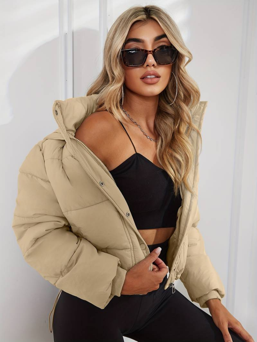 Alessandra Vitale | Herfst/Winter – Warm Pufferfeel – Cropped Hooded Jacket