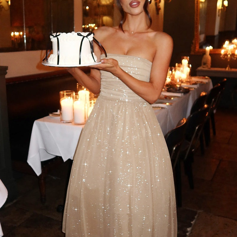 Sophia Reynolds | Strapless Avondjurk met Subtiele Glans | Jij voelt je het stralende middelpunt van elke ruimte