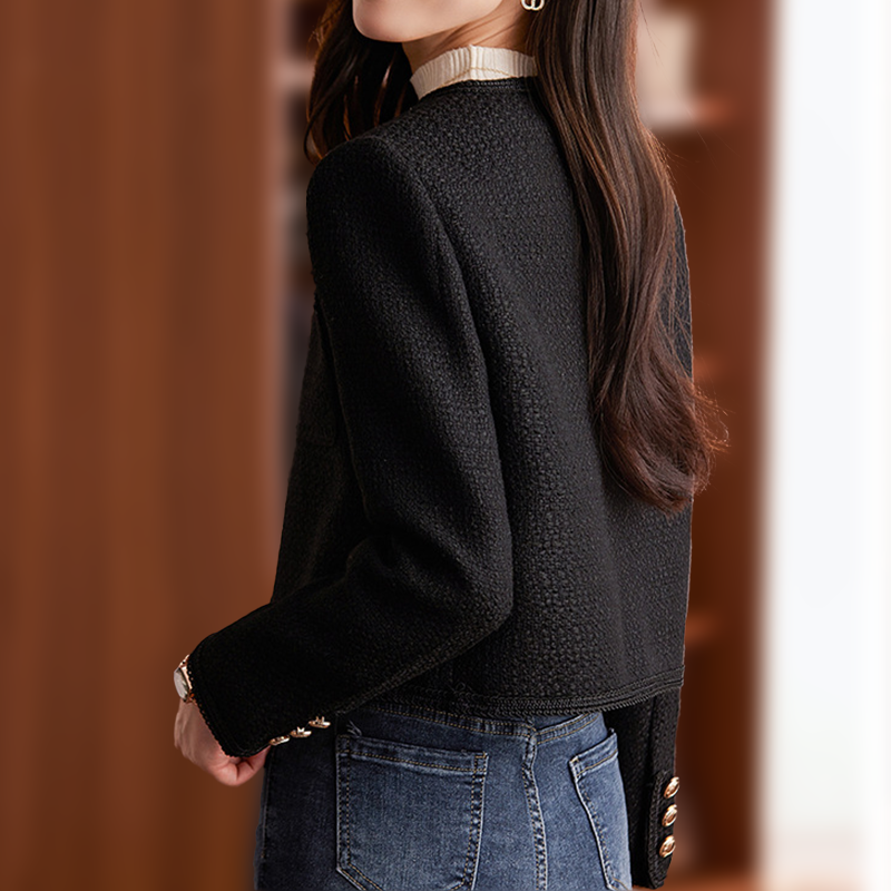 Amelia Hart | Cropped Textured Blazer | Minimalistische luxe met een moderne twist