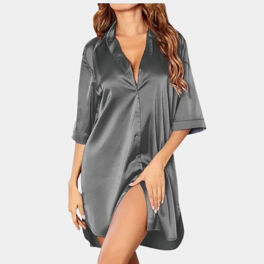 Emily Watson | Satin Blouse Dress Soft Touch | Zacht, vrouwelijk en moeiteloos verleidelijk