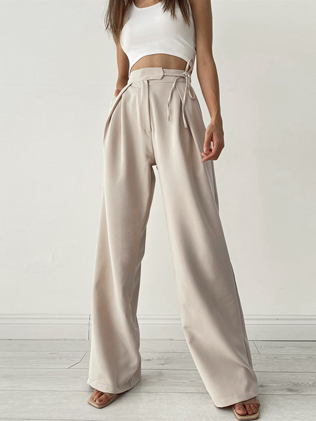 Lauren Mitchell | Satin Wide Leg Trousers | Vloeiende elegantie met een moeiteloos luxe uitstraling