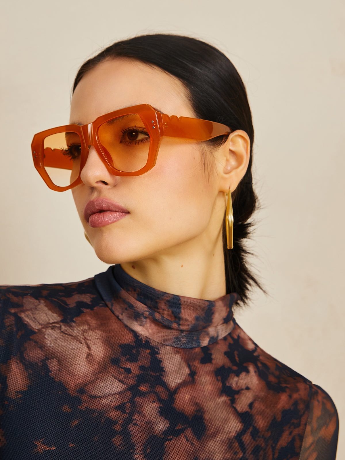 Renata Álvarez | Amber Oversized Statement Zonnebril