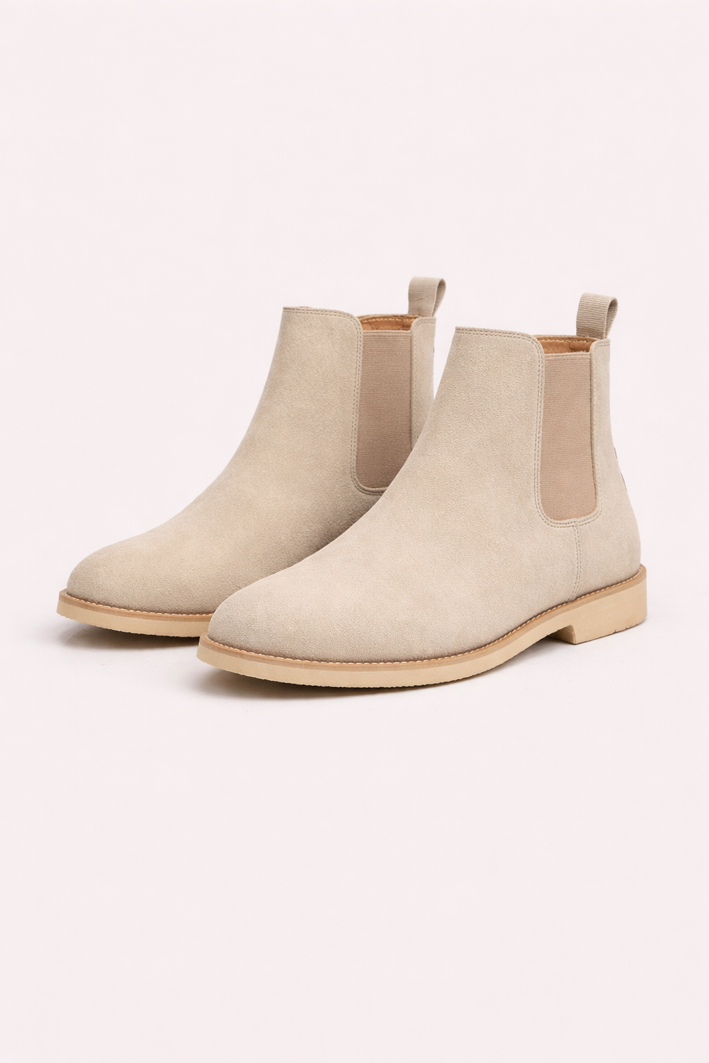 Izza | Suède Chelsea Enkellaarsjes met Tijdloze Look
