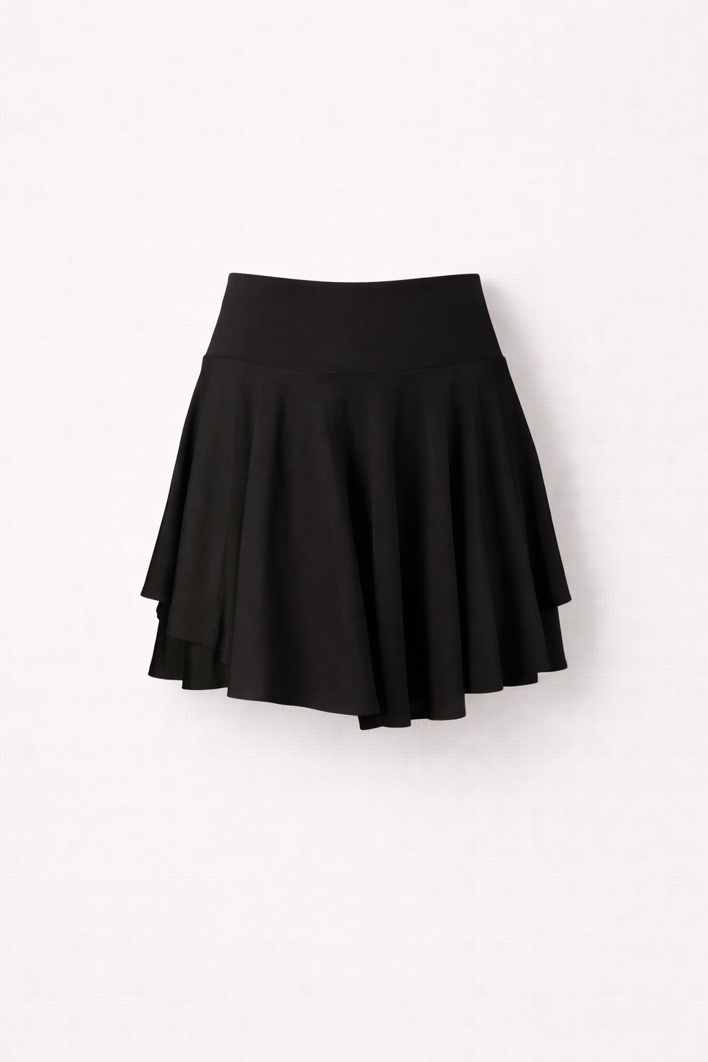 Lunara Noir | Flow Mini Rok | Een speelse rok die haar silhouet licht en vrouwelijk laat bewegen