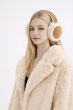 Astrid Holmgren | Luxe Oorwarmers met Zachte Vacht