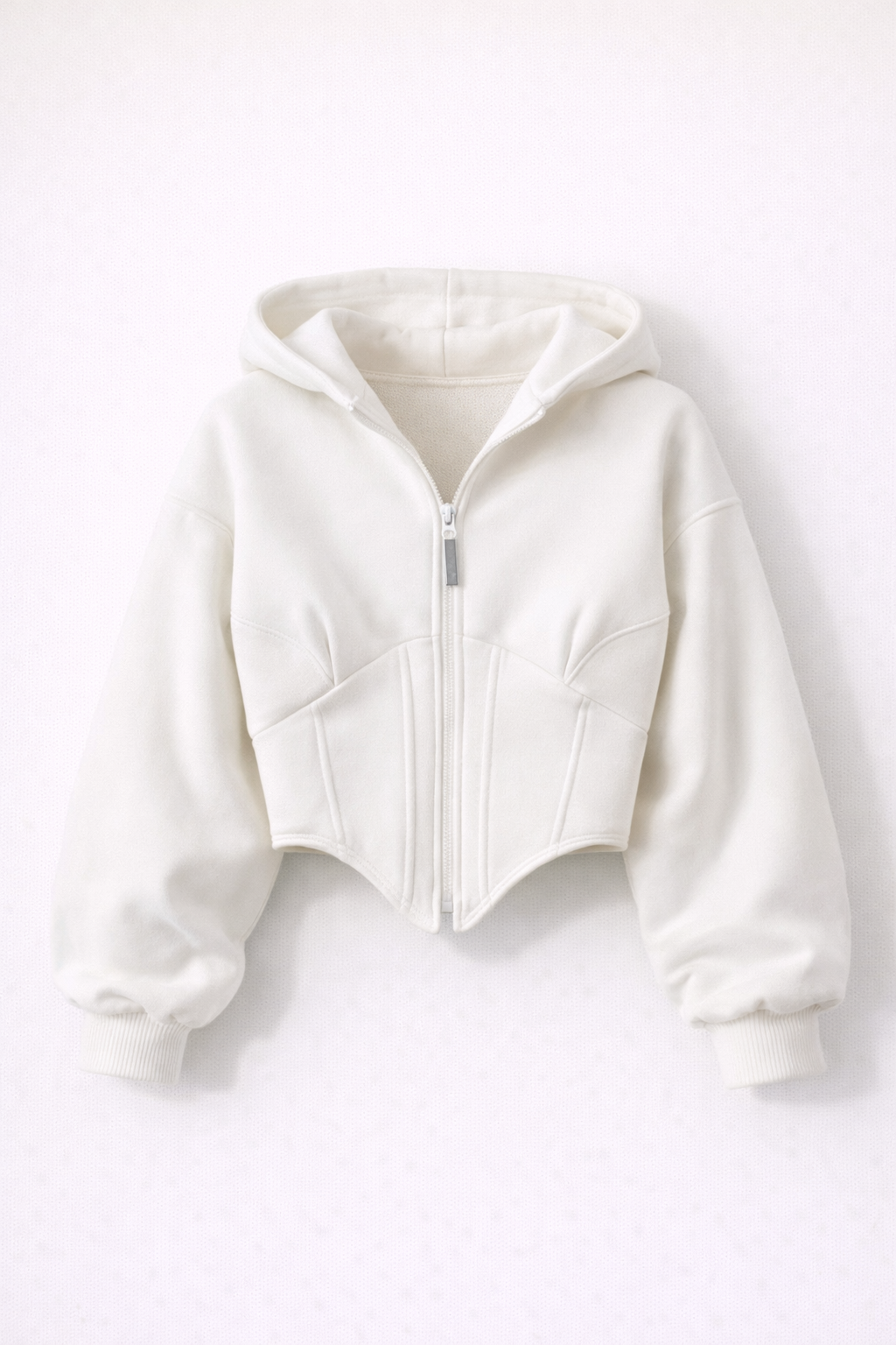 Savannah Collins | Cropped Vest met Corsetdetails