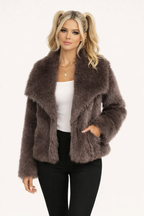 Luciana Pereira | Luxe Faux Fur Jacket