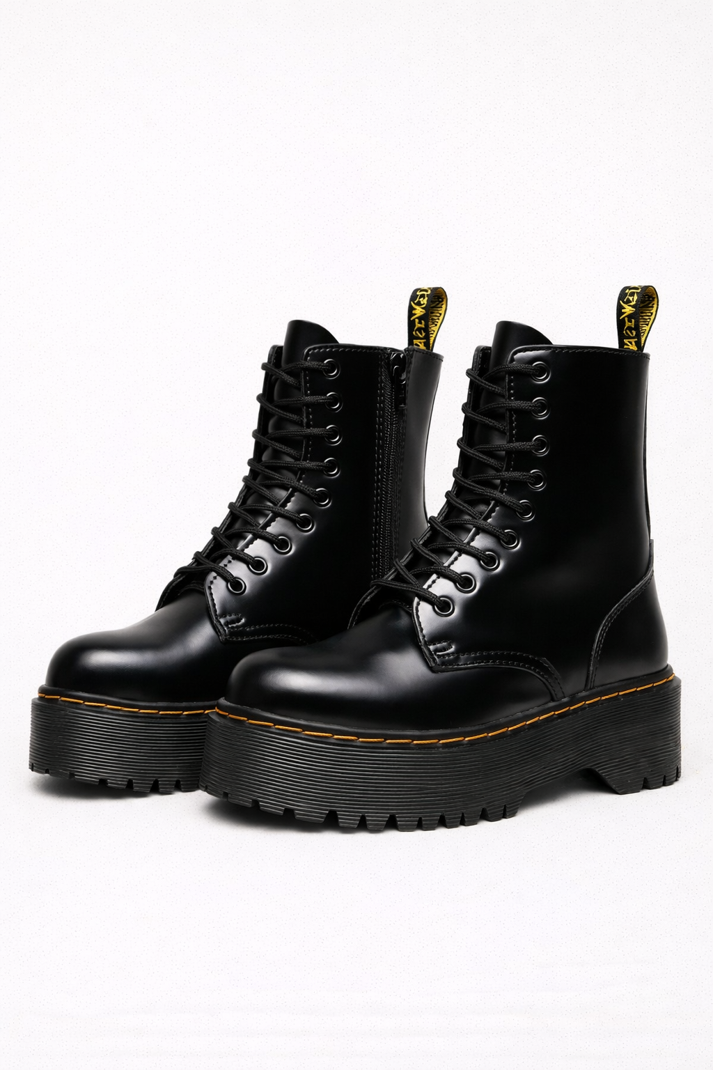 Valentina Cruz | Bold Platform Lace-Up Boots