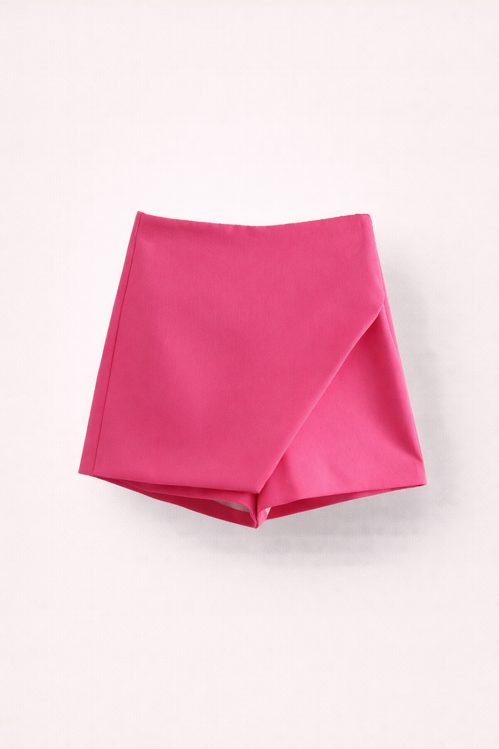 Anđela Petrović | Elegante Short | De short die jouw look direct kracht en vrouwelijkheid geeft