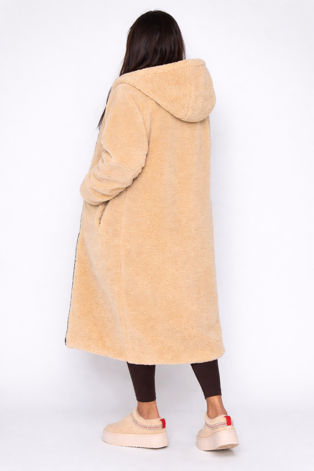 Liora | All-Season Cloud Reversible Puffer