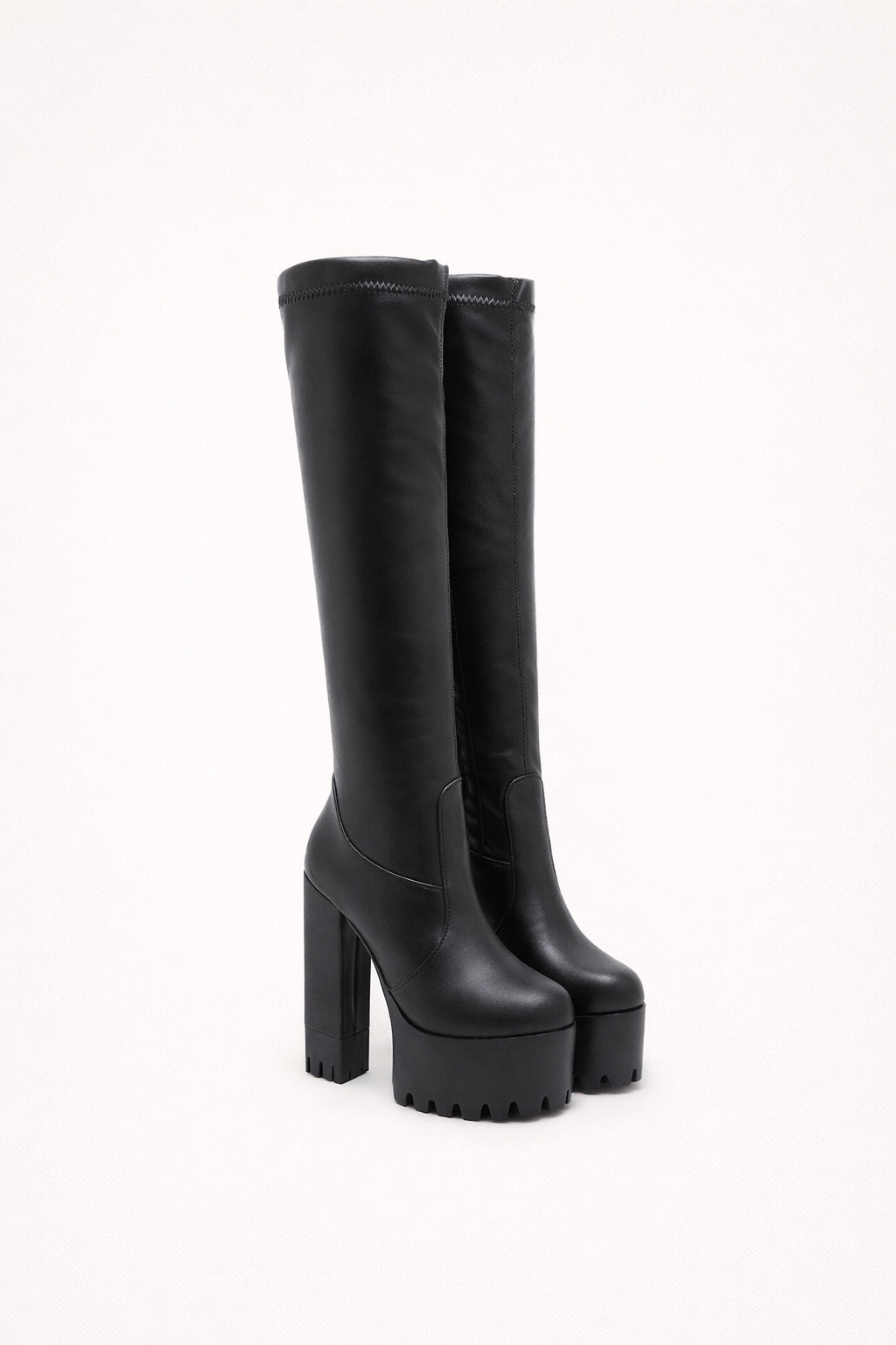 Victoria Monroe | Platform High Heel Boots | Geeft je houding kracht en je look een statement