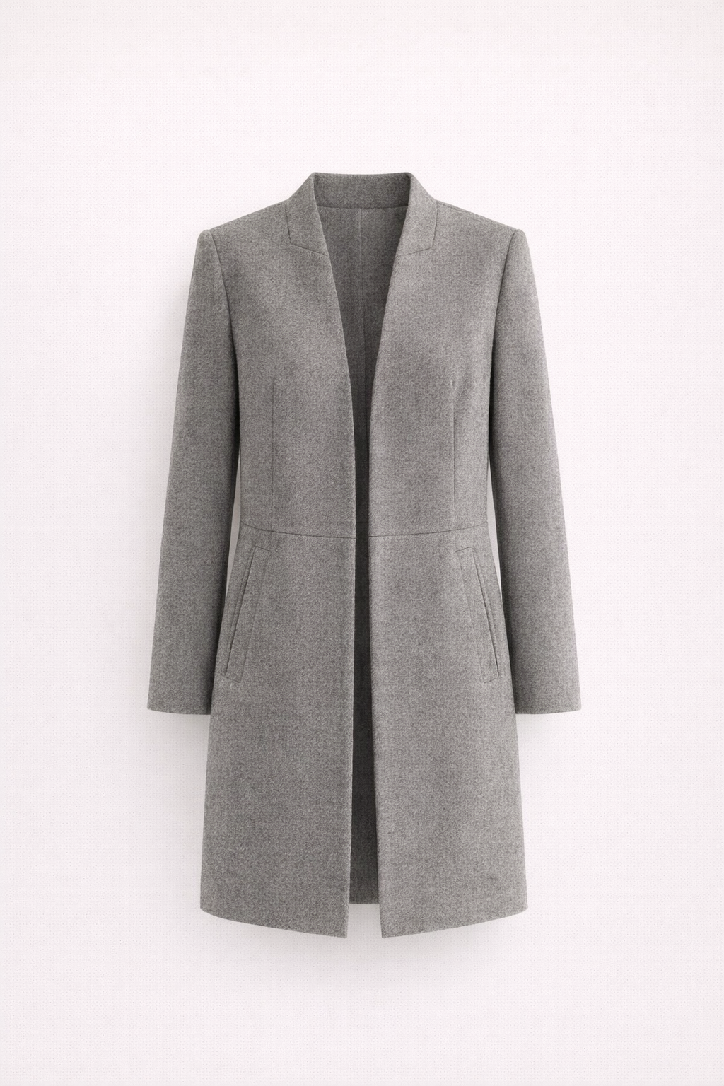 Amirah Nasser | Wollen Mantel | Van onrustige lagen naar stille klasse