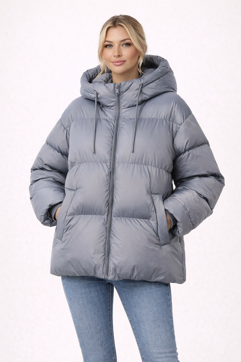 Oversized dames puffer jacket in grijs met capuchon, warme gewatteerde winterjas met moderne pasvorm voor dagelijks gebruik