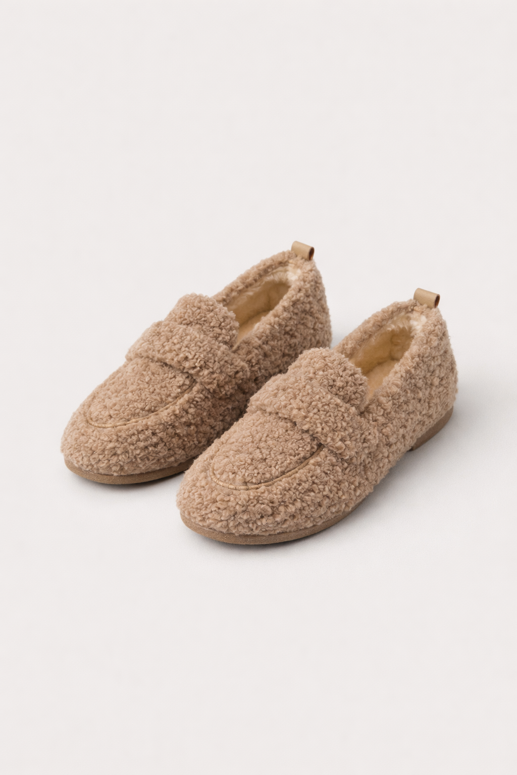 Cathrin | Zachte Teddy Pantoffels met Antislipzool