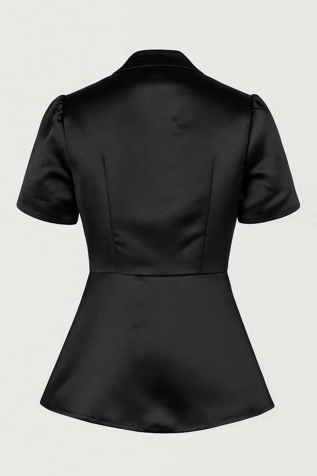 Camille Adrienne | Luxe Getailleerde Top met Opstaande Kraag | Krachtige elegantie in tijdloos zwart