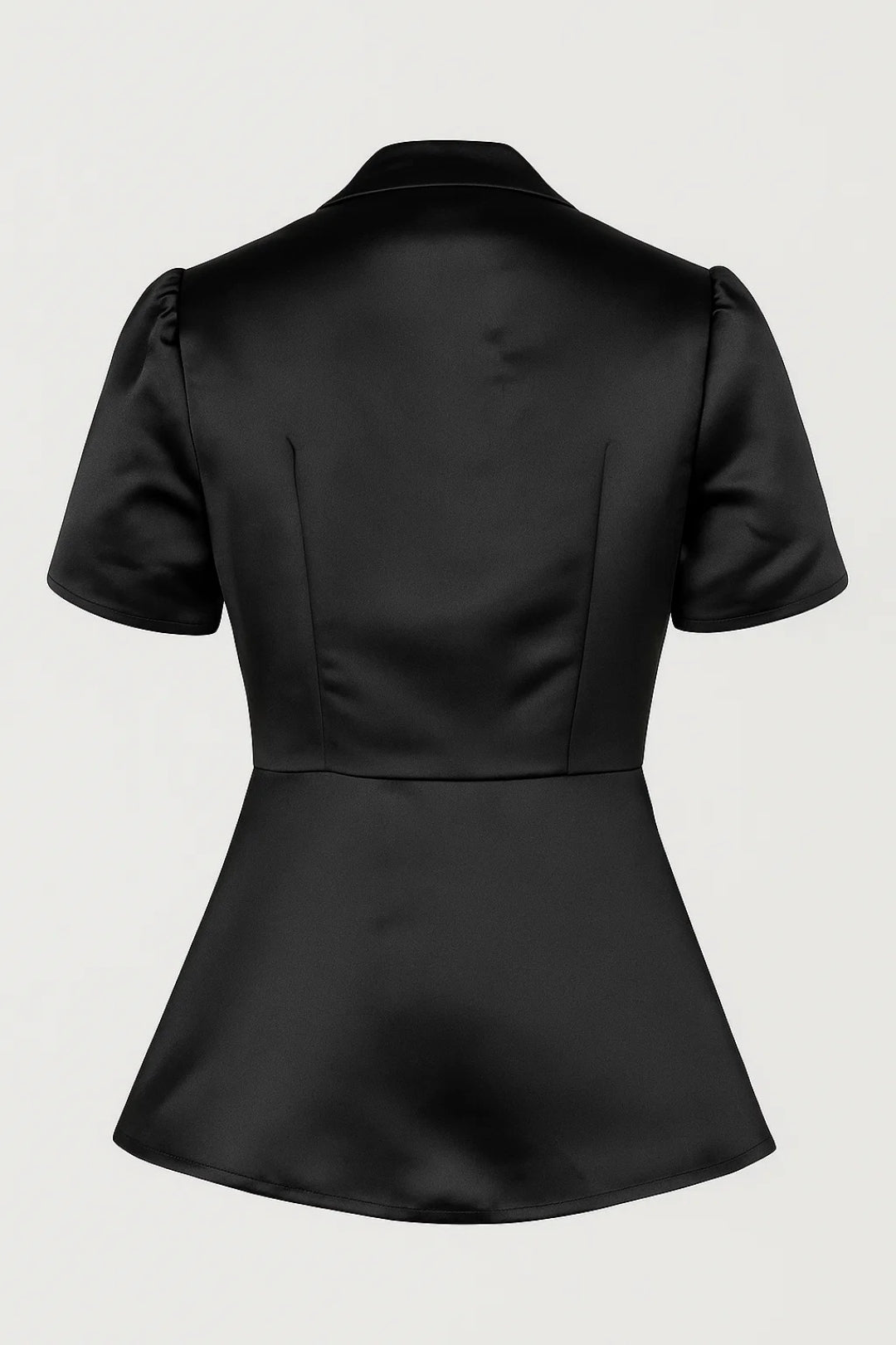 Camille Adrienne | Luxe Getailleerde Top met Opstaande Kraag | Krachtige elegantie in tijdloos zwart