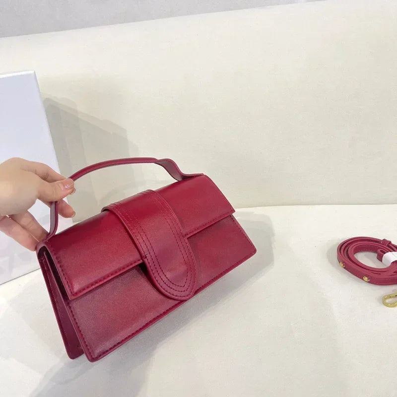Aurelia Beaumont | Elegante Mini Handtas in Cognac