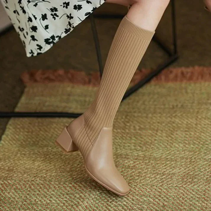 Lina Al-Masri | Ribbed Sock Heels | Minimalistische elegantie met modern comfort