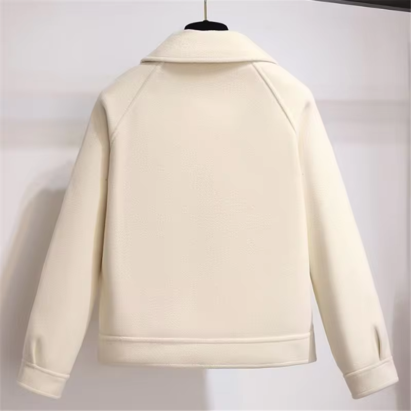 Madison Harper | Crème wolblend jacket | Omhuld in zachte luxe voel jij je moeiteloos stijlvol