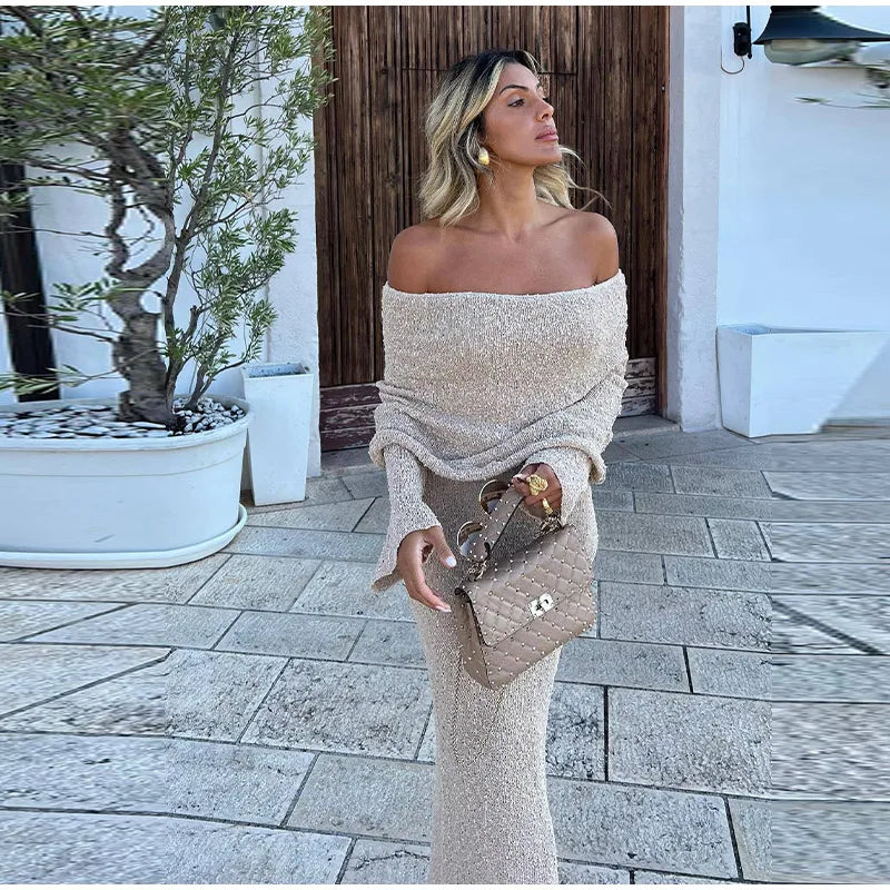 Isabella Moore | Off-Shoulder Elegant Knit Maxi Dress