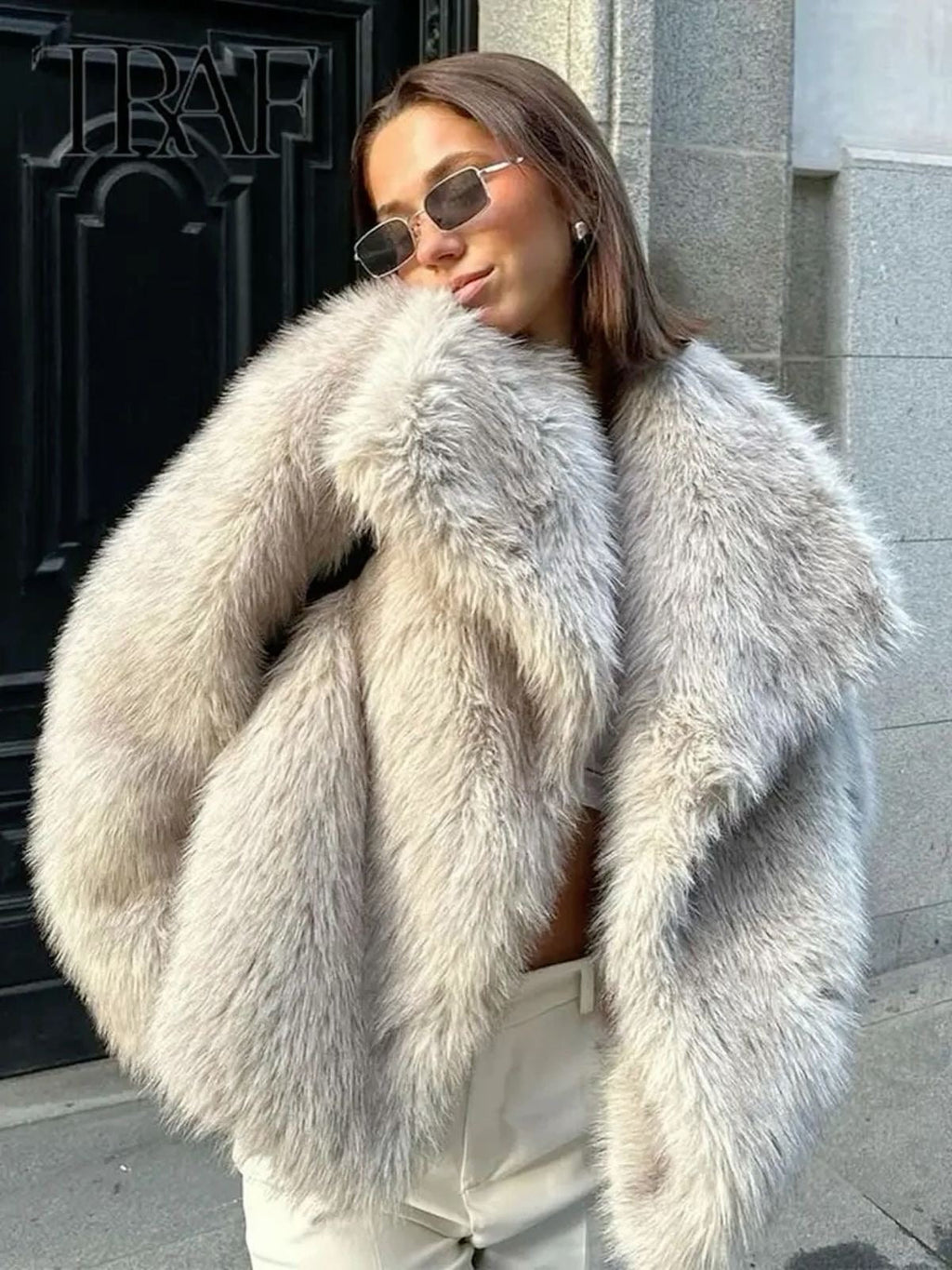 Luciana Pereira | Luxe Faux Fur Jacket