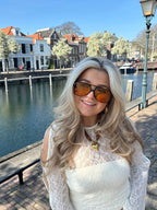 Natalia Cruz | Zwarte Aviator Zonnebril met Amber Glazen